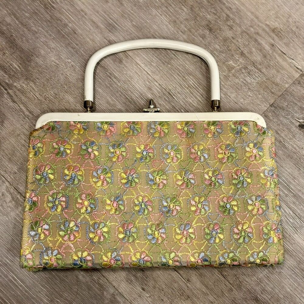 Vintage Multi-Colored Embroidered One Snap Clutch With Handle